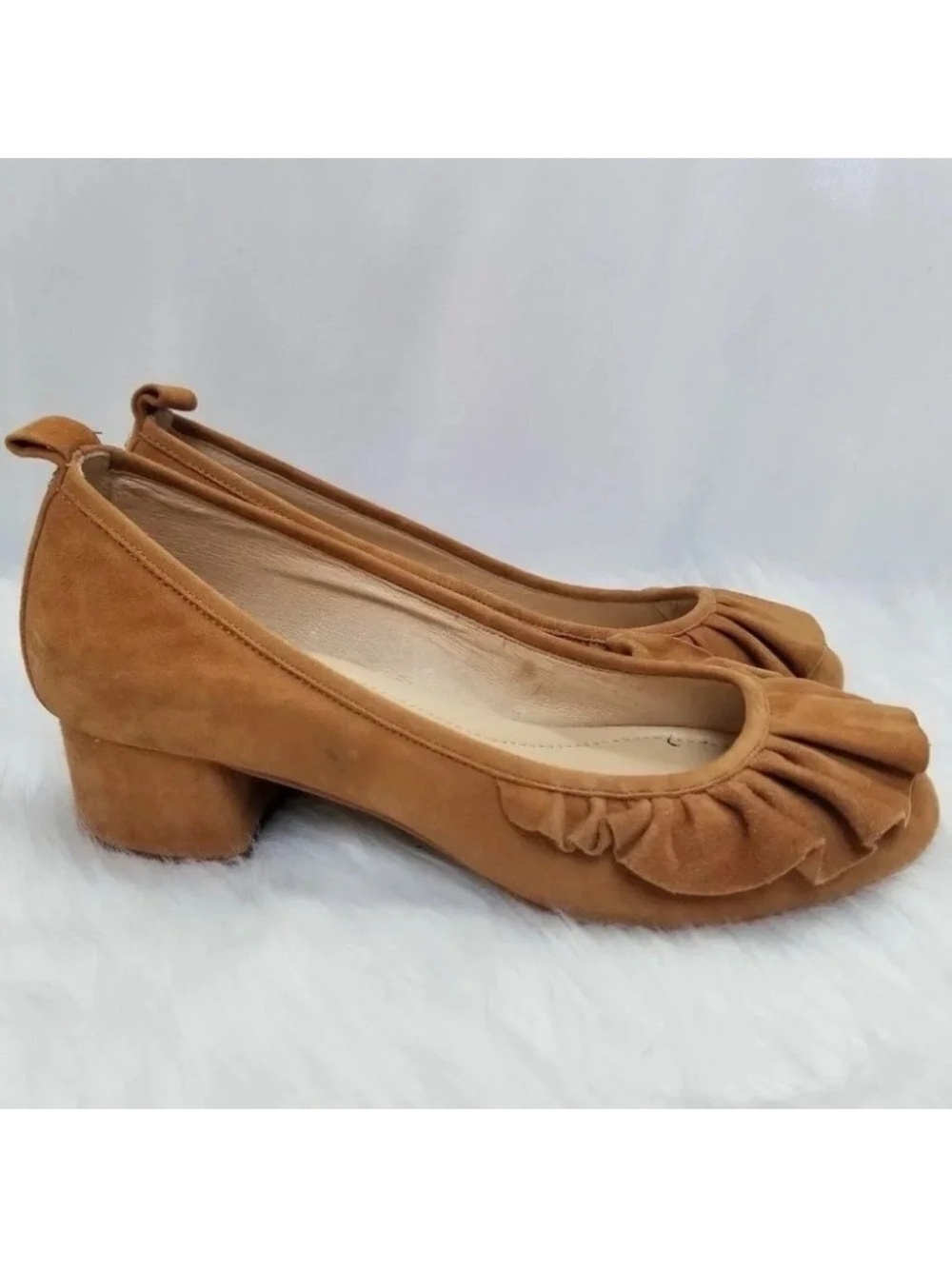 NWOT Yosi  Samra Suede Mustard Yellow Heels 9